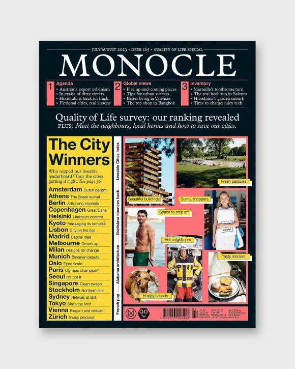 Magazine^Monocle Hot