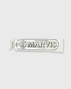 Toothpaste^Marvis Hot